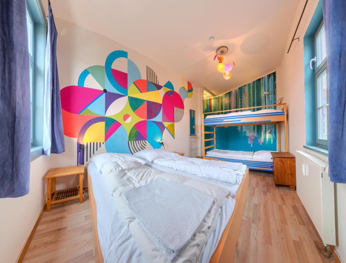 Labyrinth Hostel Weimar Exterior photo
