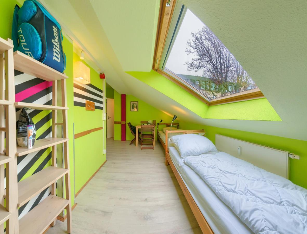 Labyrinth Hostel Weimar Exterior photo